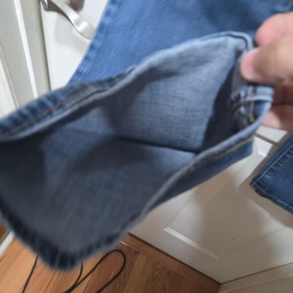 Levi’s 726 High Rise Flare Jeans Medium Wash Size 26 - Picture 4 of 9